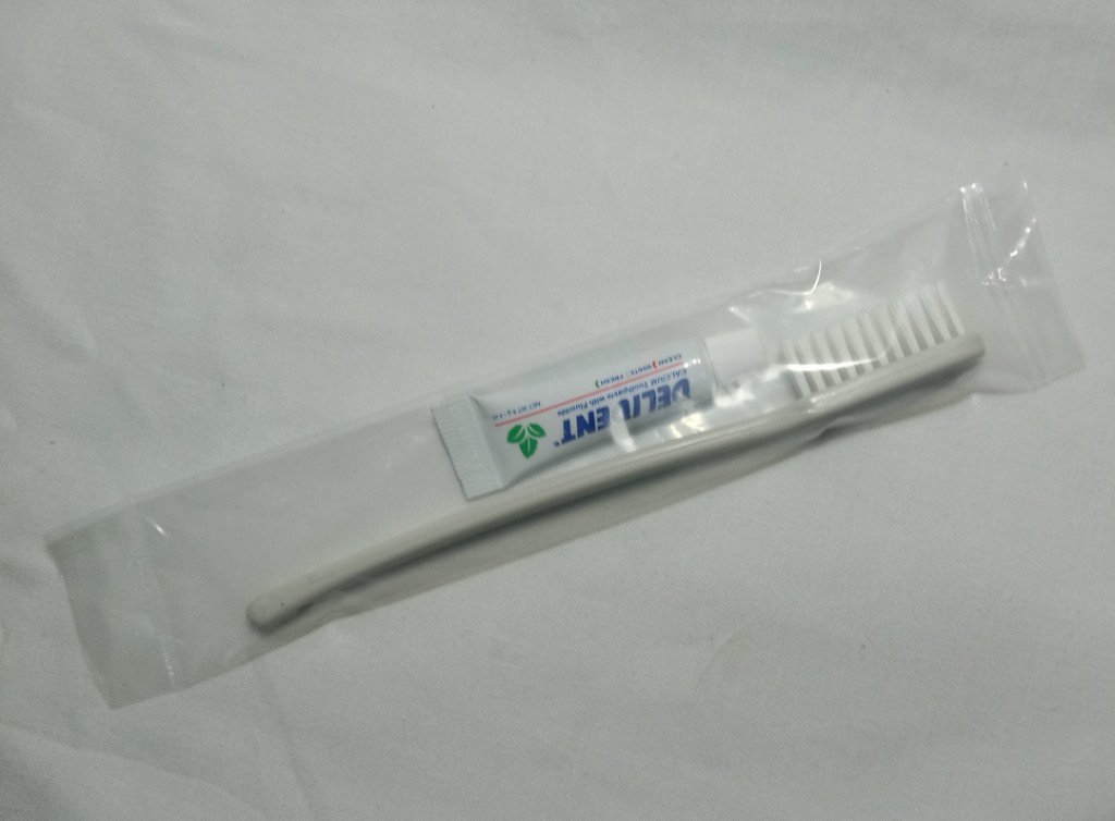 TOOTHBRUSH J+D POLOS